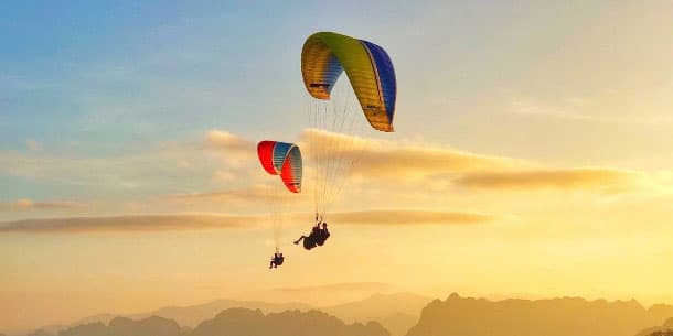 Tour bay dù lượn Hà Nội - Xu hướng du lịch trải nghiệm được giới trẻ săn đón 2026 - Review địa điểm vui chơi tại Hà Nội