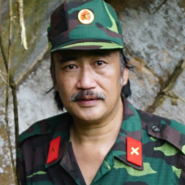 Họa sĩ Hồng Quang
