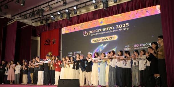 Đêm Bán kết HyperCreative 2025: Cuộc đua bản lĩnh của Top 10 đội thi xuất sắc nhất